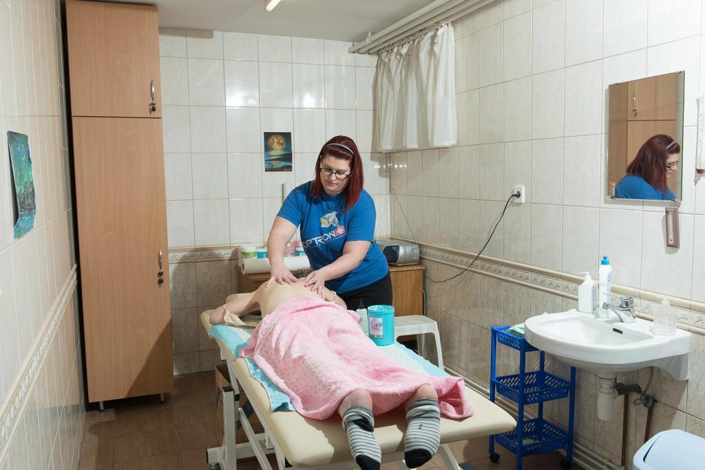 Bed and Breakfast Borbanyai Rehabilitacios Haz Ньиредьхаза Экстерьер фото
